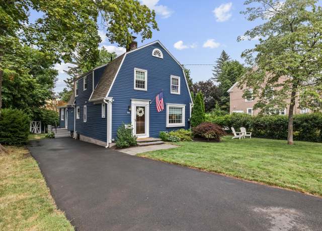 Property at 66 Concord St, West Hartford, CT 06119, 3 beds, 1.5 baths