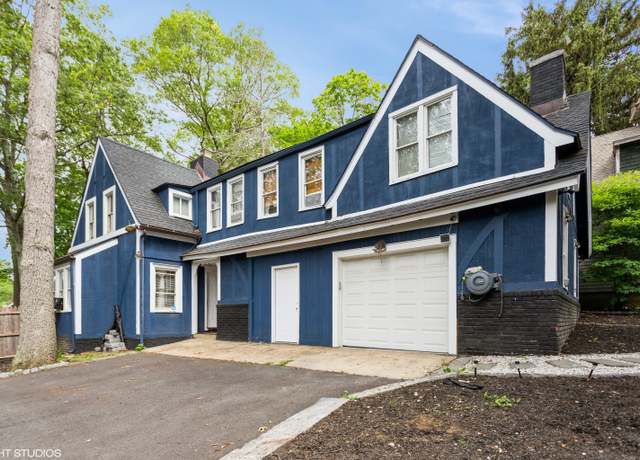 Property at 26 Trowbridge St, Waterbury, CT 06710, 3 beds, 3.5 baths