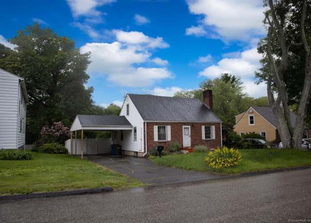Property at 36 Packard St, Manchester, CT 06040, 3 beds, 1.5 baths