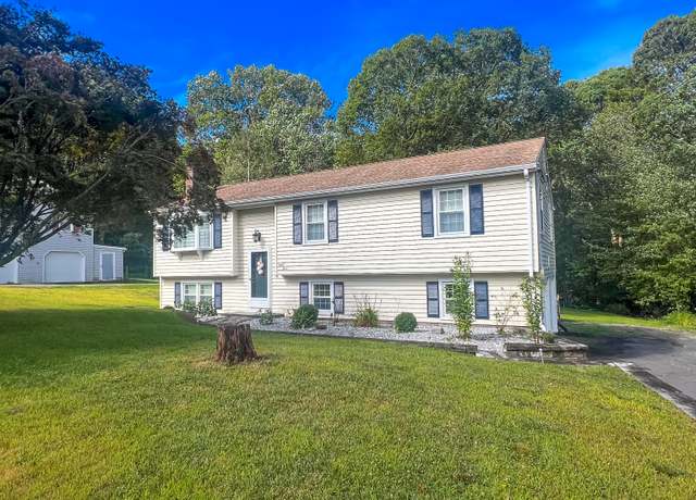 Property at 33 Amy Ln, Bristol, CT 06010, 3 beds, 2.5 baths