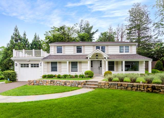 Property at 175 Riverside Ave, Greenwich, CT 06878, 5 beds, 3.5 baths