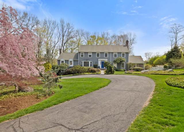 Property at 512 North St, Greenwich, CT 06830, 5 beds, 4.5 baths