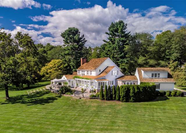 Property at 41 Cherry Ln, Fairfield, CT 06824, 4 beds, 3.5 baths