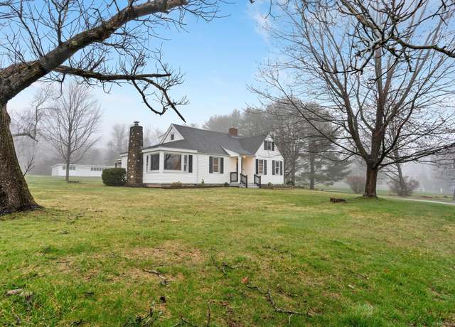 Property at 39 Fern St, Glastonbury, CT 06033, 3 beds, 2 baths