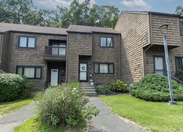 Property at 50 Hampton Park #50, Branford, CT 06405, 3 beds, 1.5 baths