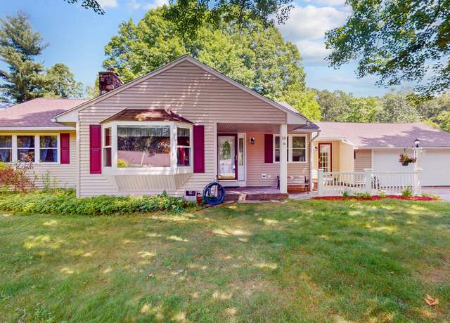 Property at 84 Bushy Hill Rd, Granby, CT 06035, 2 beds, 1.5 baths