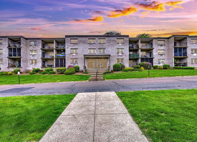 Property at 308 Meadowside Rd Apt 101, Milford, CT 06460, 1 bed, 1 bath
