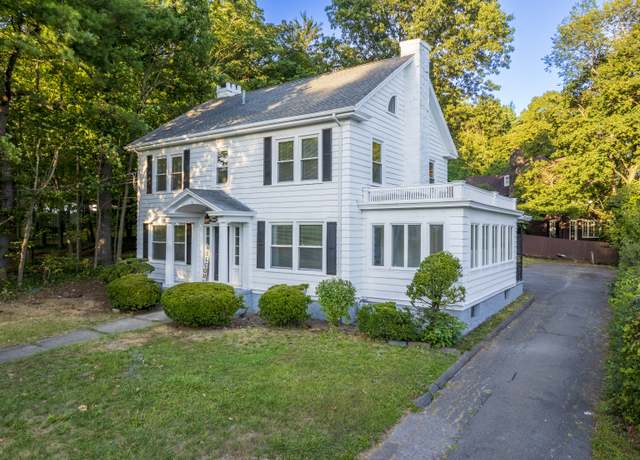 Property at 300 Lincoln St, New Britain, CT 06052, 5 beds, 2.5 baths