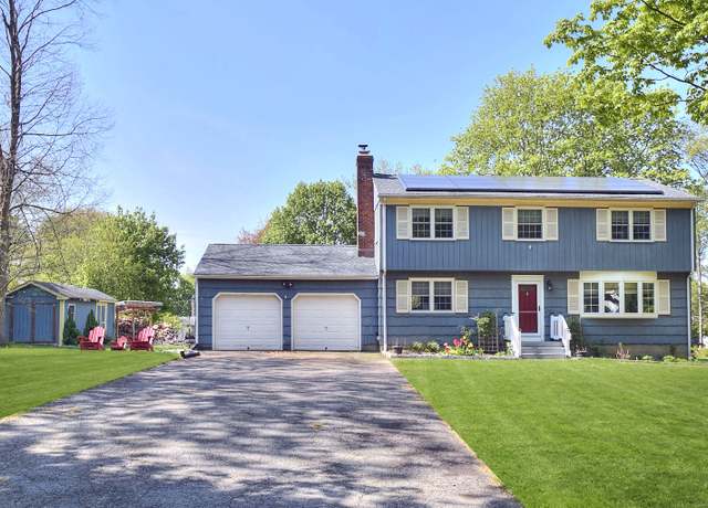 Property at 130 Todd Dr, Milford, CT 06461, 4 beds, 1.5 baths