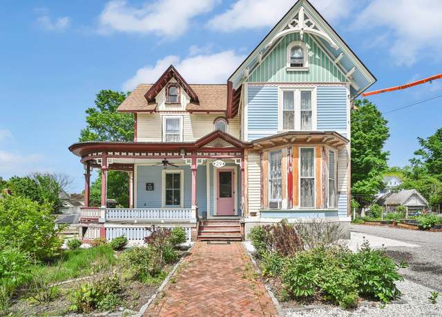 Property at 29 Walnut St, Winchester, CT 06098, 3 beds, 4 baths