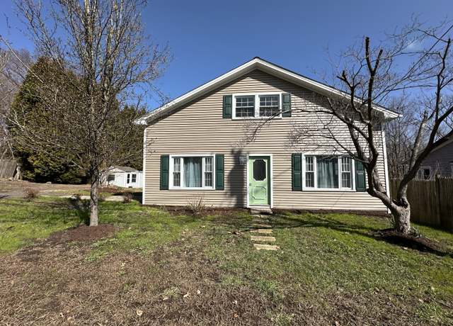 Property at 97 Shelton Ave, Shelton, CT 06484, 3 beds, 2 baths