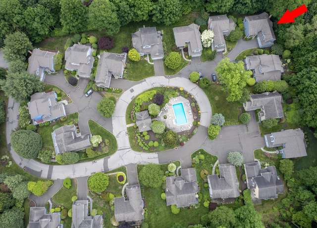 Property at 10 Wilton Hls #10, Wilton, CT 06897, 3 beds, 2.5 baths