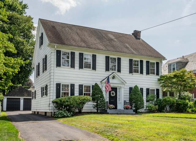 Property at 75 Bainbridge Rd, West Hartford, CT 06119, 5 beds, 3.5 baths