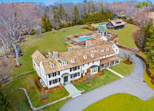 Property at 358 Lukes Wood Rd, New Canaan, CT 06840, 7 beds, 9.5 baths