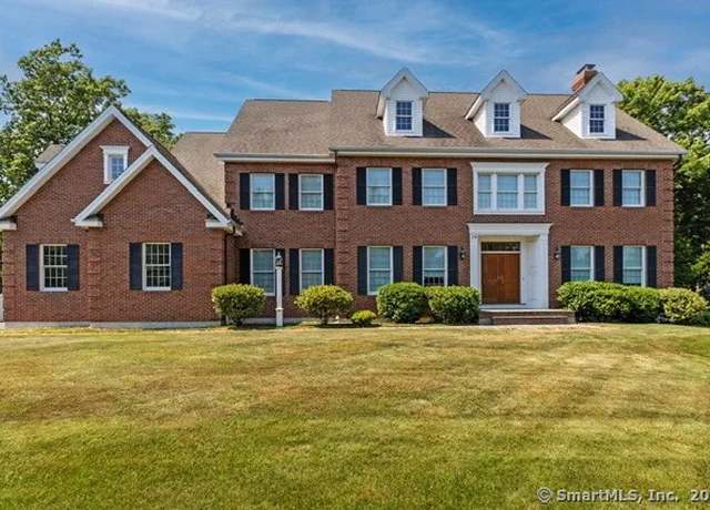 Property at 39 Hunters Rdg, Rocky Hill, CT 06067, 5 beds, 3.5 baths
