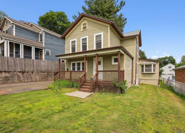 Property at 15 Seeley St, Danbury, CT 06810, 5 beds, 4 baths