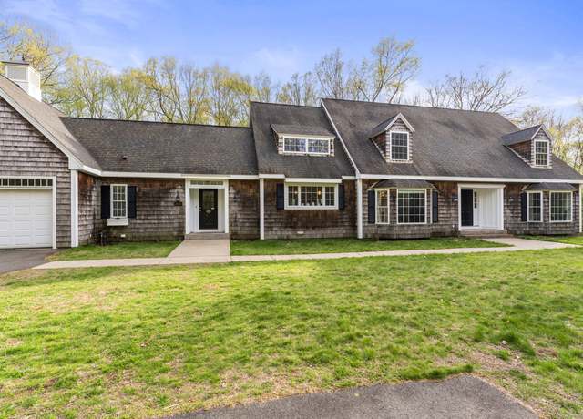 Property at 74 High St, Portland, CT 06480, 2 beds, 2.5 baths