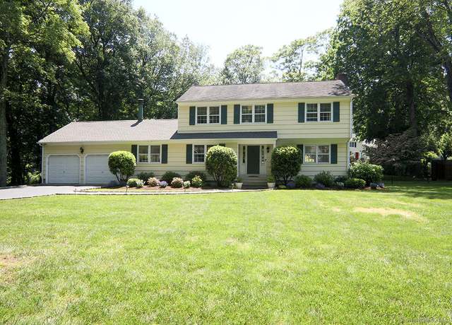 Property at 16 Mortar Rock Rd, Westport, CT 06880, 4 beds, 2.5 baths