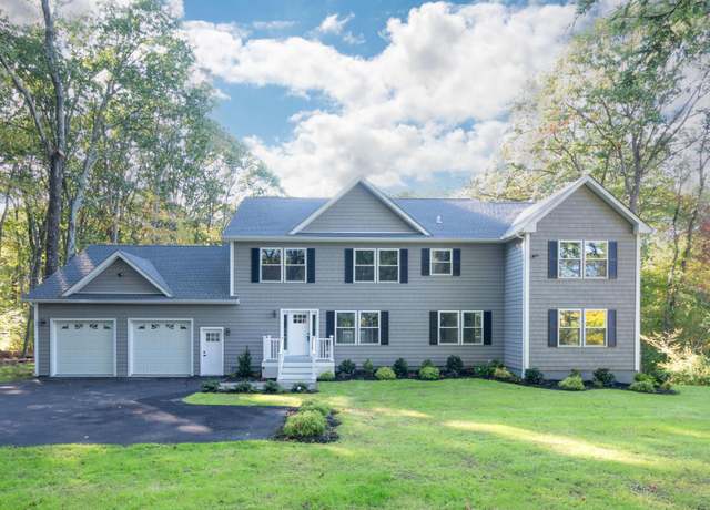 Property at 43 Moose Hill Rd, Trumbull, CT 06611, 5 beds, 4 baths