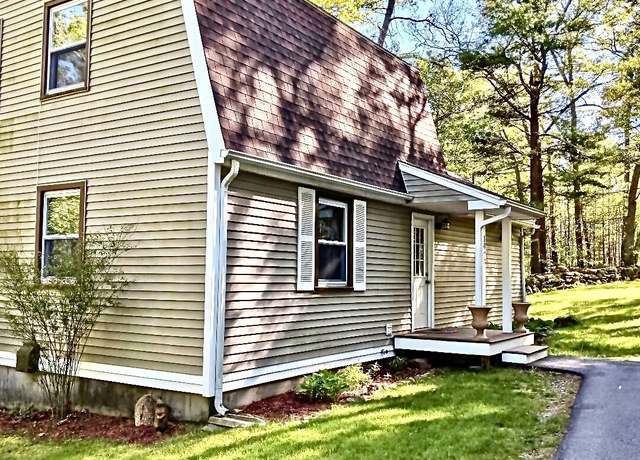 Property at 1023 Providence Pike, Killingly, CT 06239, 3 beds, 2 baths