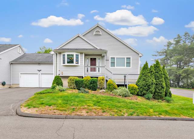 Property at 356 Green ROCK #356, Shelton, CT 06484, 2 beds, 2.5 baths