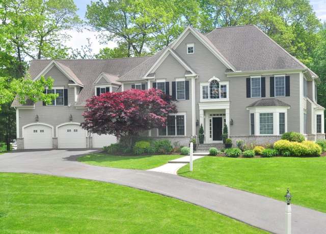 Property at 21 Pheasant Hill Rd, Canton, CT 06019, 5 beds, 5 baths
