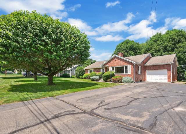 Property at 15 Merriman Rd, Wethersfield, CT 06109, 3 beds, 2 baths