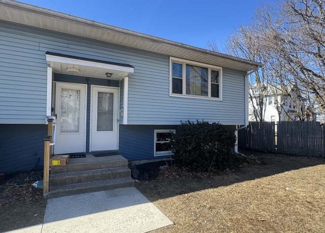 Property at 26 Shirley St Apt 6, Waterbury, CT 06708, 2 beds, 1 bath
