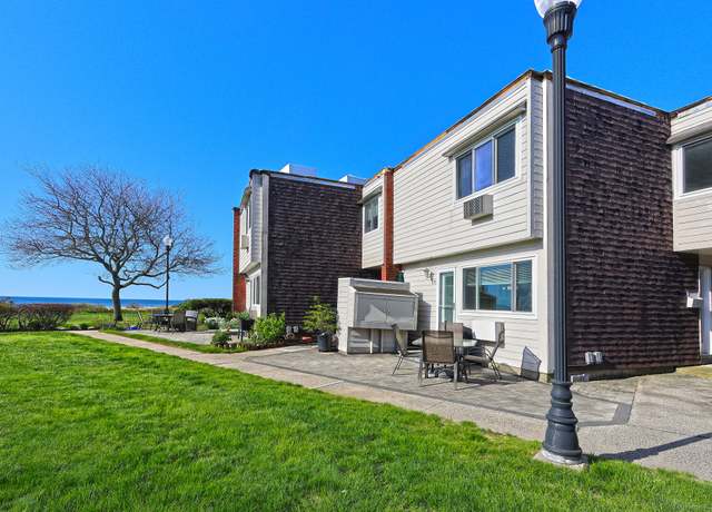 Property at 179 West Walk #179, West Haven, CT 06516, 2 beds, 1 bath