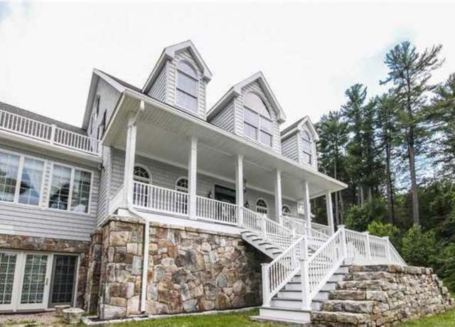 Property at 431 W Wakefield Blvd, Winchester, CT 06098, 9 beds, 5.5 baths