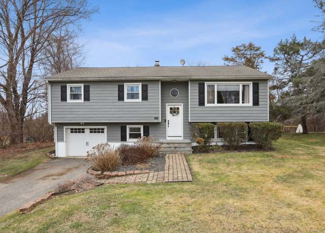 Property at 23 Jeanette Rd, Danbury, CT 06811, 3 beds, 1.5 baths