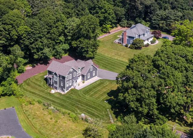 Property at 511 Mountain Rd, West Hartford, CT 06117, 5 beds, 4.5 baths