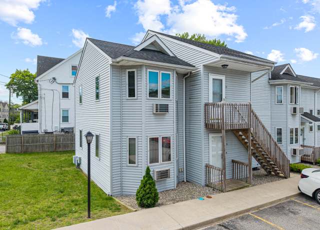 Property at 42 Anthony St Apt 35, Griswold, CT 06351, 1 bed, 1 bath