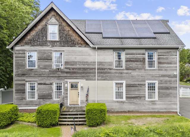 Property at 217 Huntington Rd, Stratford, CT 06614, 3 beds, 3 baths