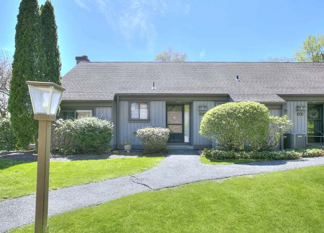 Property at 504 Heritage Vlg Unit A, Southbury, CT 06488, 1 bed, 1 bath