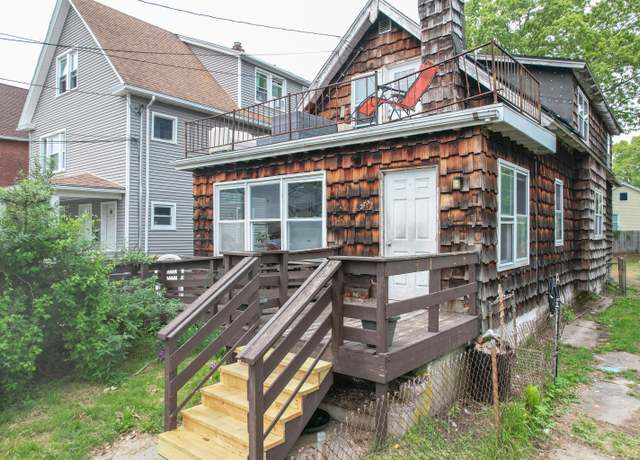 Property at 275 Park St, West Haven, CT 06516, 3 beds, 2 baths