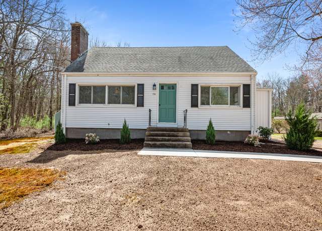 Property at 196 Lake St, Manchester, CT 06042, 3 beds, 2 baths