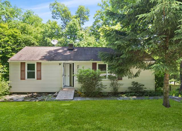 Property at 10 Eastview Dr, New Milford, CT 06776, 4 beds, 2 baths
