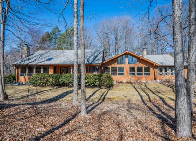 Property at 349 N Star Dr, Southington, CT 06489, 4 beds, 4 baths