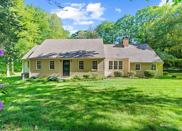 Property at 4 Ridgewood Dr, Old Saybrook, CT 06475, 4 beds, 3 baths