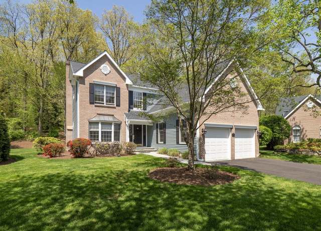 Property at 30 Wilton Hunt Rd #30, Wilton, CT 06897, 4 beds, 2.5 baths