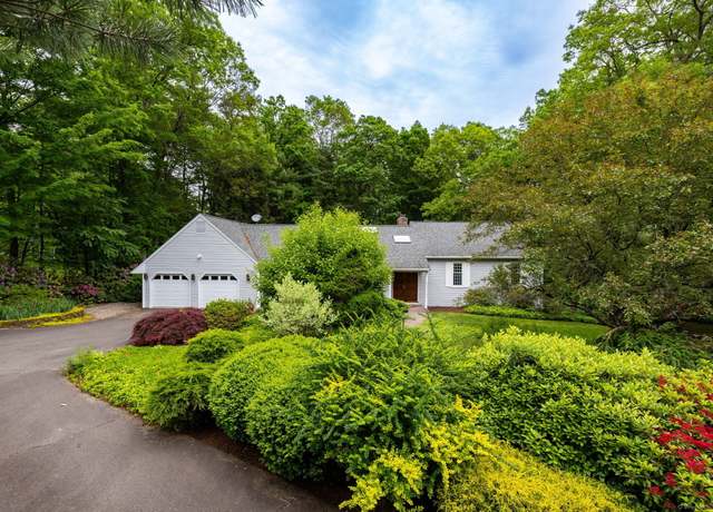 Property at 39 Chestnut Hill Rd, Simsbury, CT 06092, 4 beds, 2.5 baths
