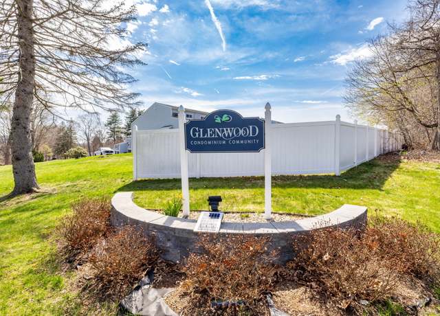 Property at 50 E Hill Rd Apt 3K, Canton, CT 06019, 2 beds, 1 bath