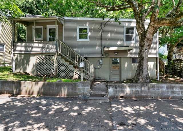 Property at 300 Laurel Hill Ave, Norwich, CT 06360, 2 beds, 1 bath