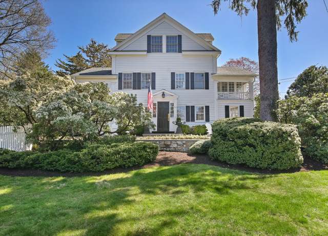 Property at 621 Weed St, New Canaan, CT 06840, 4 beds, 3.5 baths