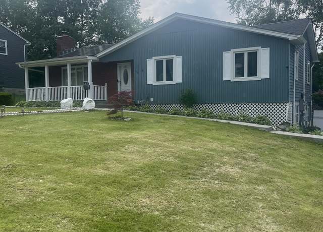 Property at 62 Haddad Rd, Waterbury, CT 06708, 4 beds, 2.5 baths
