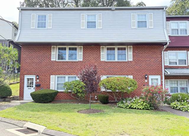 Property at 51 Savin Park #51, West Haven, CT 06516, 3 beds, 1.5 baths