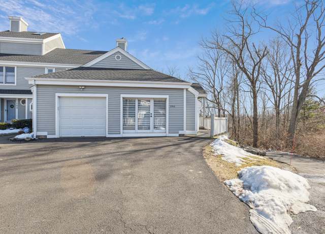 Property at 233 Mansfield Grove Rd #106, East Haven, CT 06512, 1 bed, 1 bath