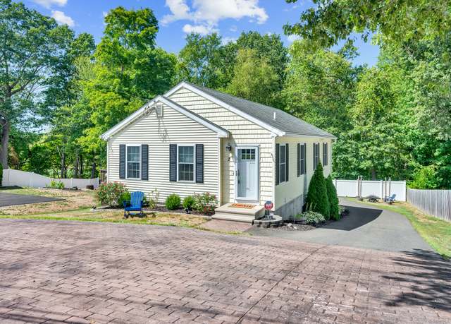 Property at 2 Gene St, East Haven, CT 06513, 3 beds, 3 baths