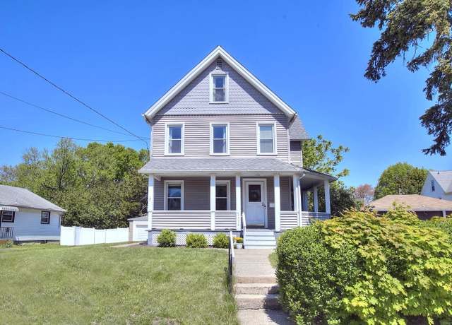 Property at 1574 North Ave, Stratford, CT 06614, 3 beds, 1.5 baths